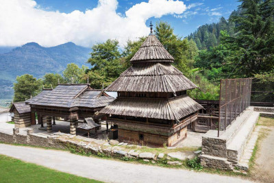 Tripura_Sundari_Temple_Naggar.jpg